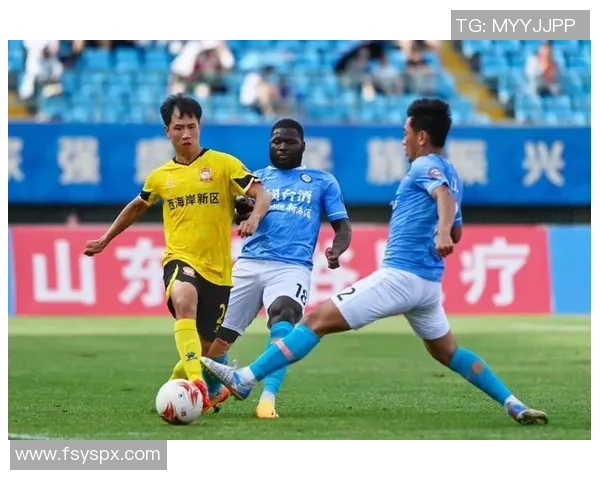 上海足球队以72分领跑奥运会积分榜展现强劲实力与团队合作精神